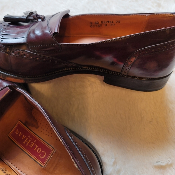 Cole Haan Tassle dress shoes - Picture 8 of 11